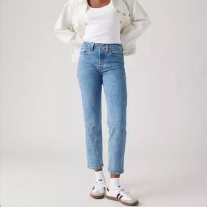 Levi’s Wedgie Straight Leg Jeans Space To Think Medium Wash 25 Casual Mom